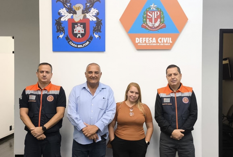 Prefeito João vai a São Paulo em busca de melhorias para Sarutaiá