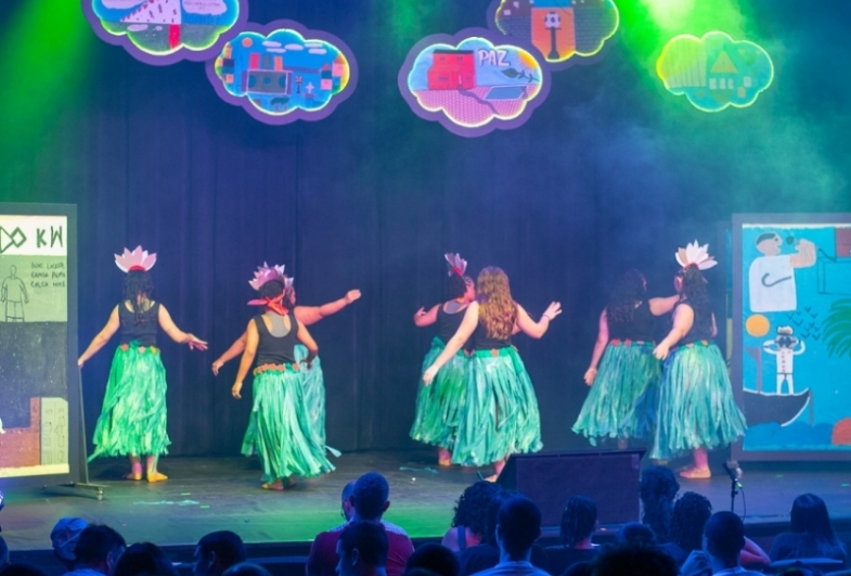 Jovens da Fundação Casa de Cerqueira César participam da 4ª Mostra de Dança da cidade