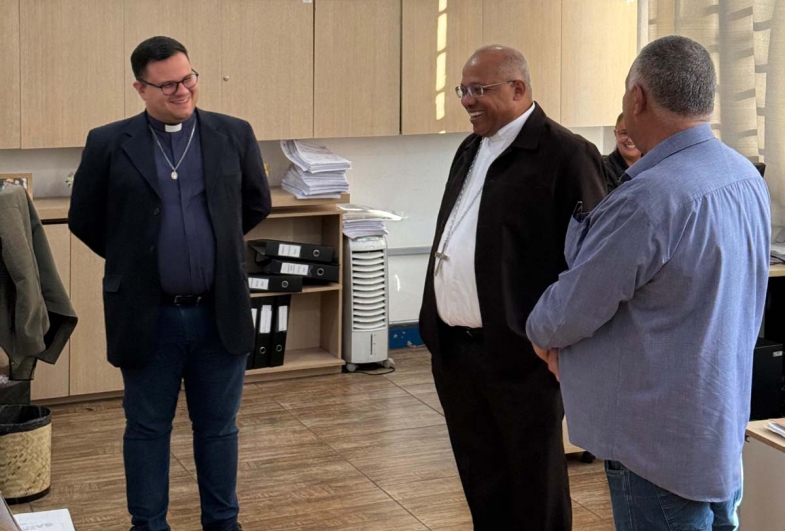 O bispo conheceu todos os setores da prefeitura
