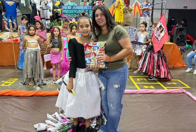 Os prêmios de melhor brinquedo foram escolhidos de acordo com a presença de matérias recicláveis na obra