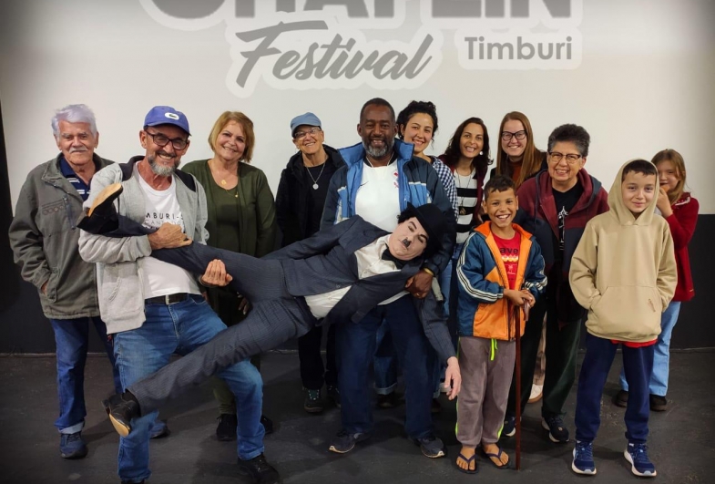 Populares prestigiam o evento cultural