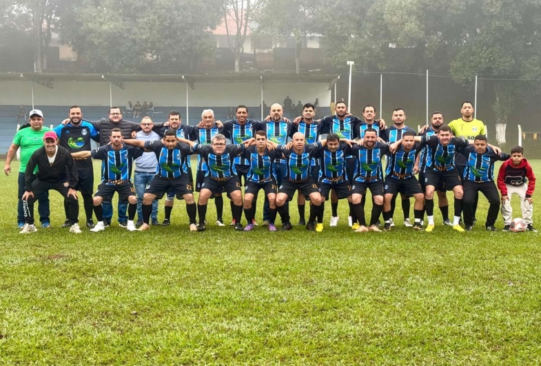 Grêmio conquista título do Municipal e marca retomada do futebol timburiense