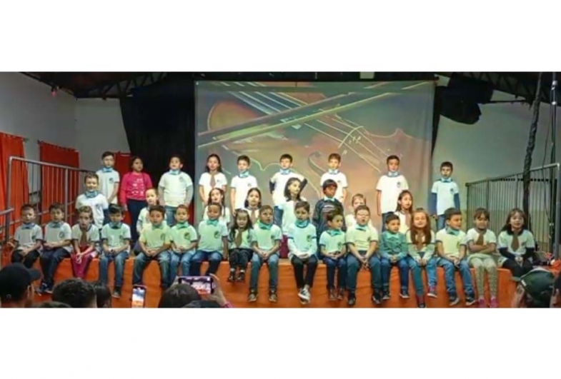 Todas turmas prepararam apresentações