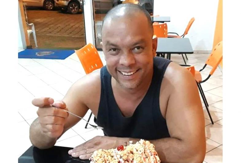 TÉCNICO EM ENFERMAGEM ENCONTRADO MORTO É HOMENAGEADO COM CARREATA