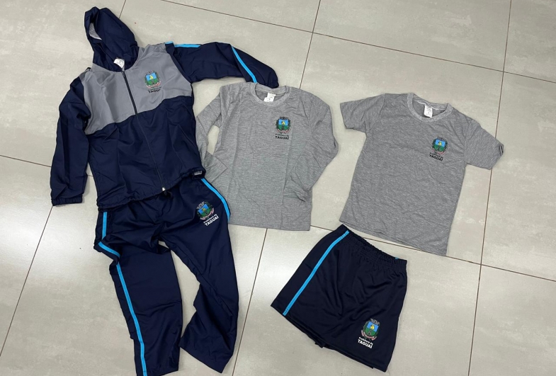 Prefeitura de Taguaí inicia entrega de uniformes escolares