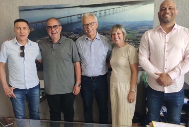 Deputado Giriboni reafirma parceria com municípios durante visita a Taguaí e Fartura