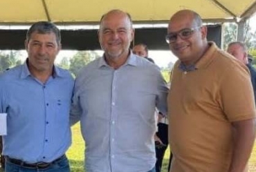 Ricardo Madalena anuncia  recursos para fortalecer a Apae de Fartura