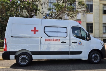 Governo Roberto Araujo adquire nova ambulância para a Saúde de Avaré