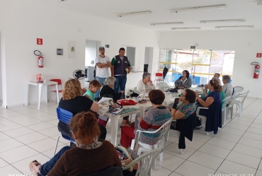 Setor de Endemias realiza palestra sobre os perigos da dengue no CCI