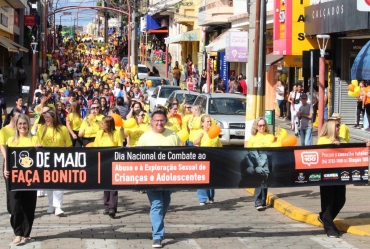 Caminhada da Campanha Faça Bonito reúne centenas de pessoas em Avaré