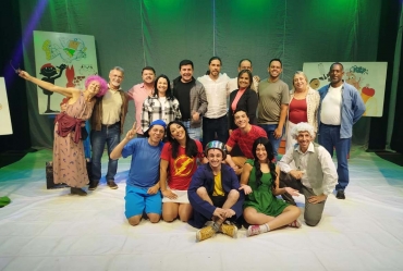  Menino Maluquinho chega a Timburi em espetáculo cultural