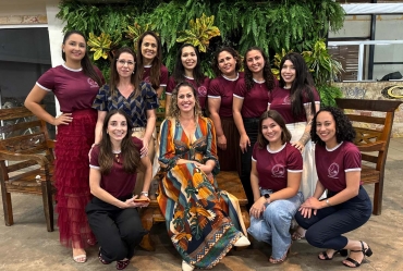Projeto E.L.A. reúne cerca de 200 mulheres em uma noite de inspiração, acolhimento e fortalecimento feminino