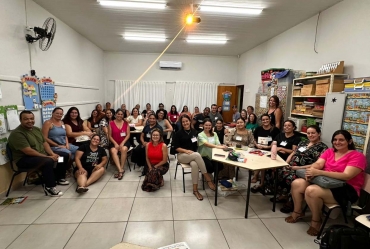 Professores da Educação Infantil participam de formação do LEEI