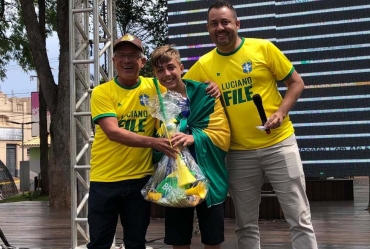 VemPraPraça: Transmissão de jogo reúne alegria e solidariedade na Praça 9 de Julho