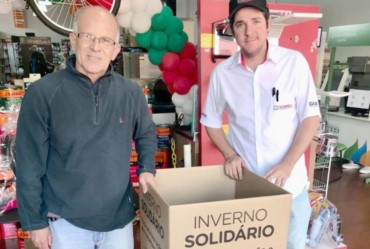 Doações do “Inverno Solidário” e “Campanha do Agasalho 2022” começam a chegar para as famílias