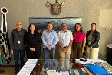 Prefeito de Fartura recebe representantes do ITESP para início da regularização fundiária