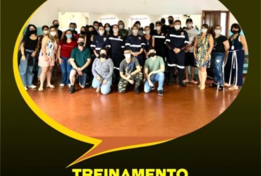 Treinamento envolve 25 funcionários do Espaço Amigo