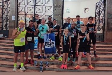 Timburi Runners conquista sete pódios na Night Run em Chavantes