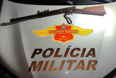 Motorista é preso em flagrante por porte ilegal de arma na rodovia SP-258 em Itapeva