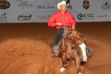 Campeonato Nacional de Rédeas reúne prêmio milionário, anel de ouro e leilão de ventres de éguas em Avaré