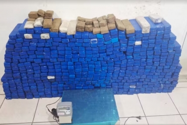 Polícia apreende mais de 500 tijolos de maconha durante operação em Tatuí