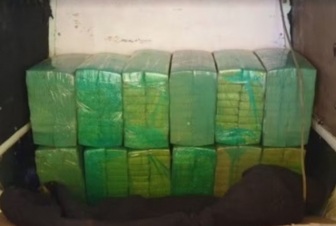 PRF apreende mais de 340 kg de maconha na BR-153 em Ourinhos