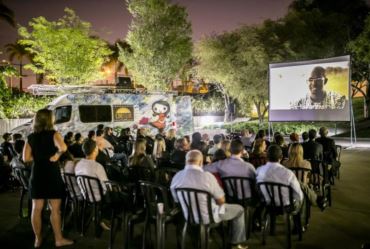 CineSolarzinho, primeiro cinema movido a energia solar do Brasil, retorna à região de Itapetininga nesta semana