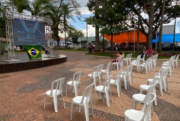 VENHA ASSISTIR A SELEÇÃO BRASILEIRA NA PRAÇA DE FARTURA