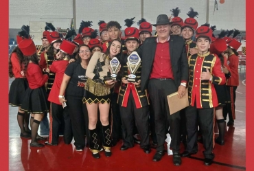 Maestro Eraldo Richter recebe moções de congratulações por conquista da Banda  Marcial Professor Dijalma Moreira Rocha