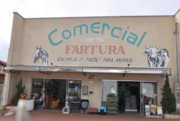 Na Comercial Fartura você encontra o que precisa