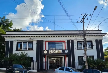Homem é preso suspeito de esfaquear a companheira em Itapeva