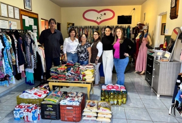 Prefeitura de Fartura entrega alimentos ao Grupo de Apoio aos Portadores de Câncer