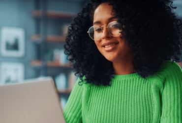 Sicredi capta US$ 100 milhões para financiar micro, pequenas e  médias empresas lideradas por mulheres