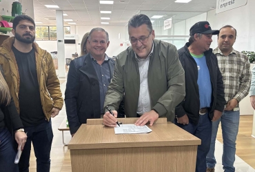 Sicredi dá a largada para a 37º ExpoTaguaí 2025 com assinatura de patrocínio master