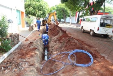 Sabesp executa obra no centro da cidade de Fartura