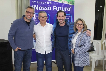 Deputado federal João Cury e prefeito de Paranapanema Rodolfo Fanganiello participam de encontro em Piraju e reforçam união regional