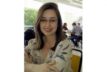 Funcionária Lilian Antunes conta sua versão sobre  confusão com prefeito Filé