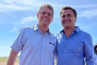Deputado federal Mauricio Neves acompanha governador Tarcísio em lançamento da caravana 3D