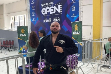 Lutador de Avaré conquista prata em campeonato internacional de jiu-jitsu