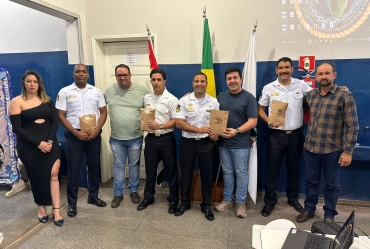 Timburi recebe a Marinha do Brasil para Curso de Formação de Aquaviários