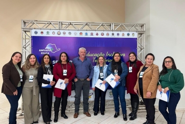 Gestores de Tejupá participam do 7º Seminário Regional da Amvapa Educa em Piraju