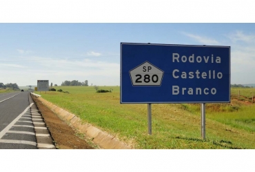 Mulher morre após passar mal em veículo na Castello Branco em Águas de Santa Bárbara