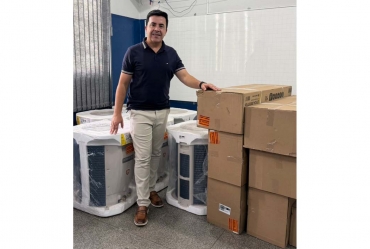 Administração instala ar-condicionado nas salas  da EMEF Gilda Zanforlin dos Reis Thosi em Timburi